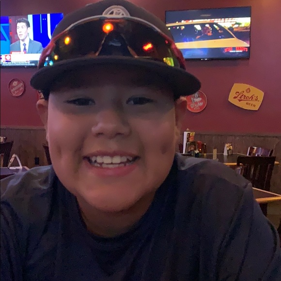 Meet your Posher, Diego - Picture 1 of 1